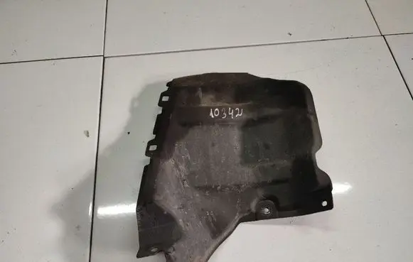 Mitsubishi Lancer X Engine splash shield/under tray