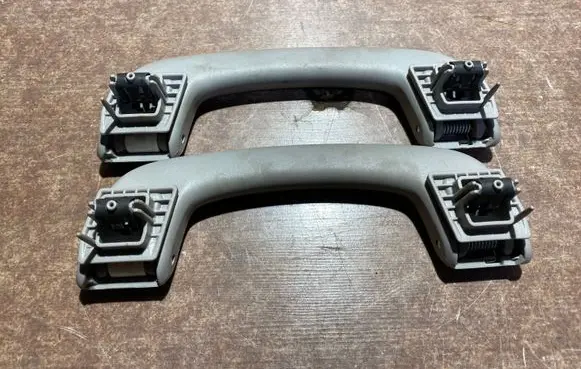 BMW X1 F48 F49 Front interior roof grab handle 21437511