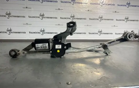 Mercedes-Benz B W246 W242 Front wiper linkage and motor A2469065900 W000026099 795620260998