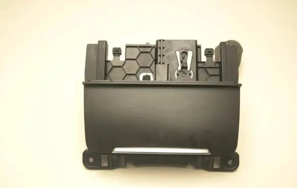 Ashtray (front)