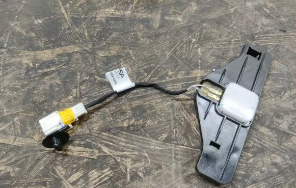 Opel Mokka B Seat pressure sensor 41844015C