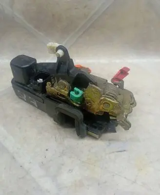 Front door lock