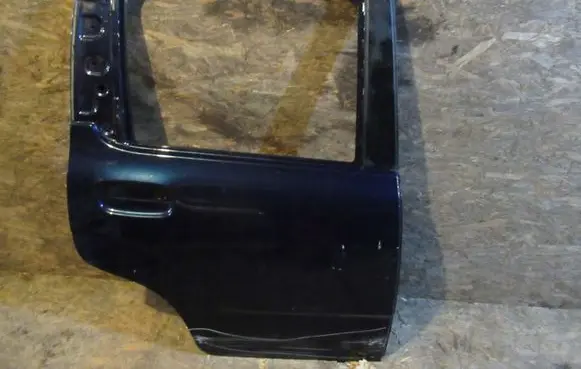 Fiat Panda III Rear door
