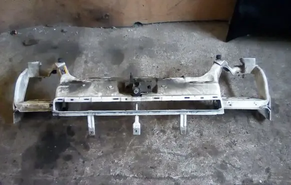 Ford Tourneo Radiator support slam panel