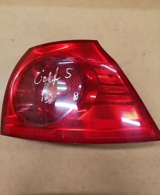 Volkswagen Golf V Rear/tail lights 1K6945096N 028490202