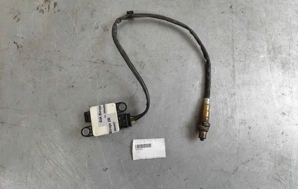 Volvo XC90 Lambda probe sensor 32203033
