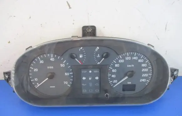 Renault Scenic I Speedometer (instrument cluster) P8200071811
