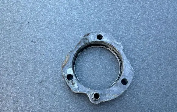 Nissan Patrol Y61 other engine part 168162W200