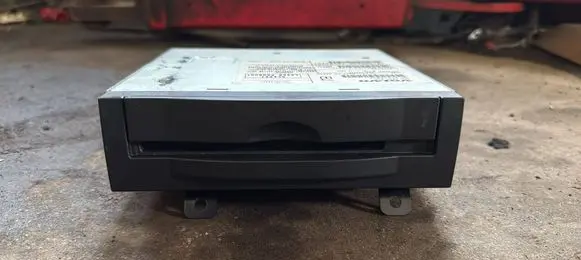 Volvo V50 Navigation unit CD/DVD player 31215512