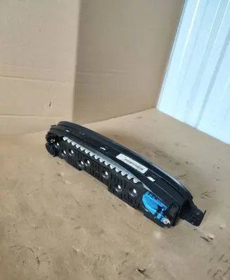 Citroen Xsara Picasso Speedometer (instrument cluster) 87001377