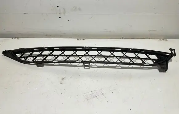 Citroen C4 I Picasso Front bumper lower grill 9680403177