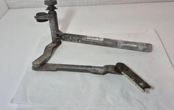 Seat Leon (1P) Front wiper linkage 3397020744 1P0955024A