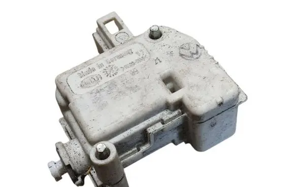 Audi A4 S4 B6 8E 8H Central locking motor 4B9862153 3B0959781