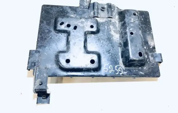 Hyundai Tucson JM Battery box tray 