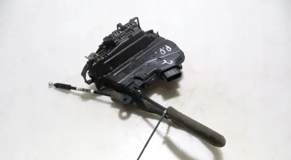 Nissan Micra K14 Front door lock