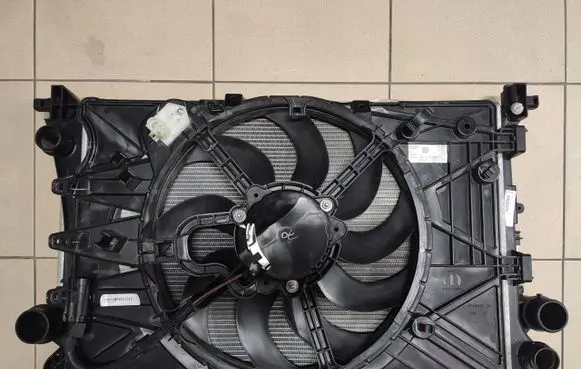 Fiat 500L Radiator set 