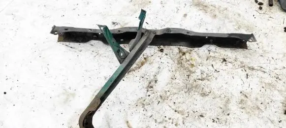 Toyota Avensis T250 Radiator support slam panel