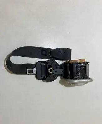 Infiniti QX70 S51 Front seatbelt