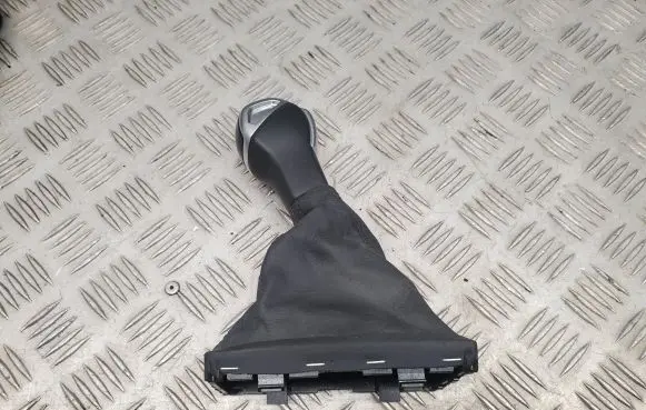Audi Q3 F3 Gear lever shifter trim leather/knob 83B713139B