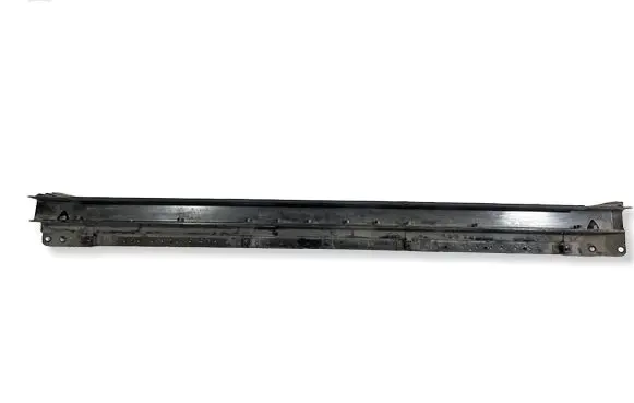 Mercedes-Benz Vito Viano W447 Sliding door middle roller runner A4476101602
