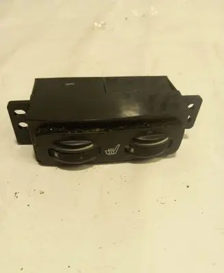 Toyota Avensis T250 Seat heating switch 453417