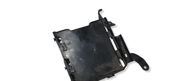 Audi A5 Other engine bay part 8W0907647A