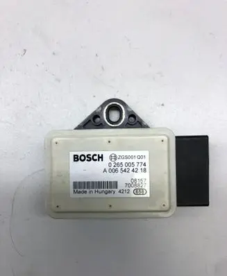 Mercedes-Benz Sprinter W906 ESP acceleration yaw rate sensor A0065424218 0265005774