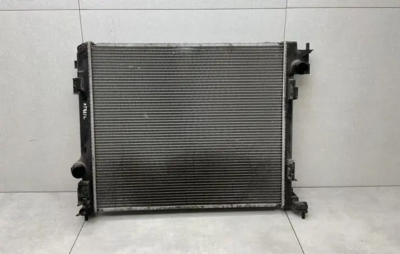 Nissan X-Trail T32 Coolant radiator