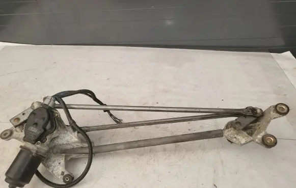 Honda CR-V Wiper motor 2828