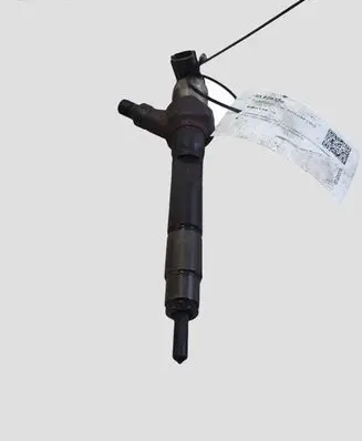 Mazda 6 Fuel injector R2AA13H50