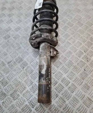 Volkswagen Touran I Front shock absorber/damper 