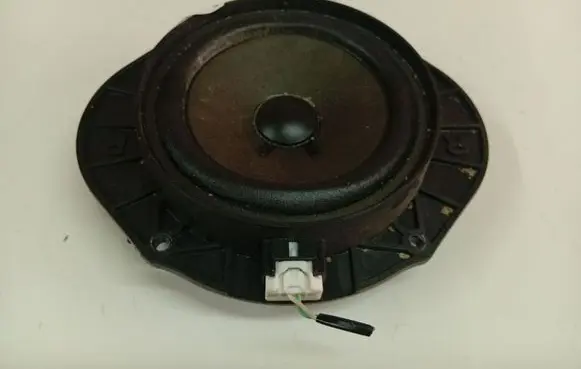 Mazda 3 II Front door speaker 305014001