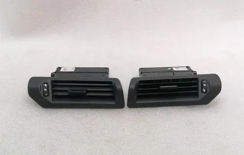 BMW 1 F40 Dash center air vent grill 117978A1