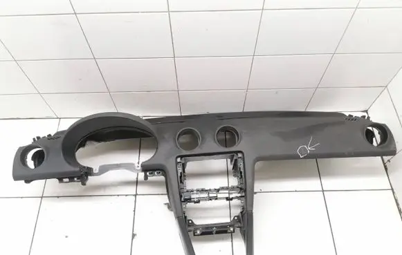 Audi A3 S3 8P Dashboard 8p1857033 8p0880202 1001206