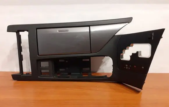 Lexus RX 450H Other center console (tunnel) element GN62109910 5560448030
