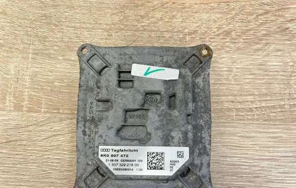 Audi A4 S4 B8 8K Headlight ballast module Xenon 8K0907472 130732921800