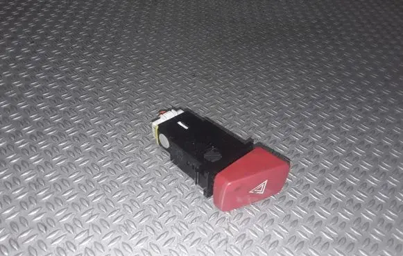 Hyundai Tucson JM Hazard light switch