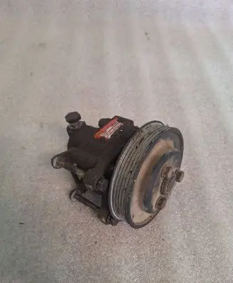 BMW 3 E36 Power steering pump 2106126 61289BA LF65A