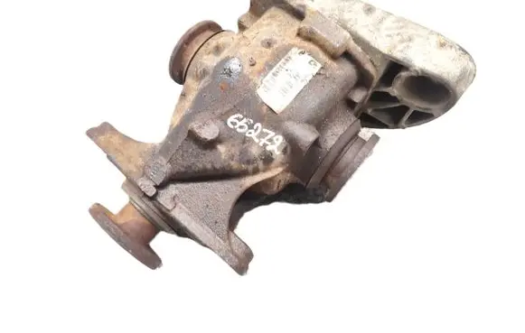 BMW 1 E81 E87 Rear differential 7524319