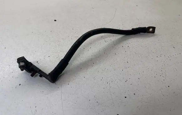 Volkswagen Multivan T5 Negative earth cable (battery)