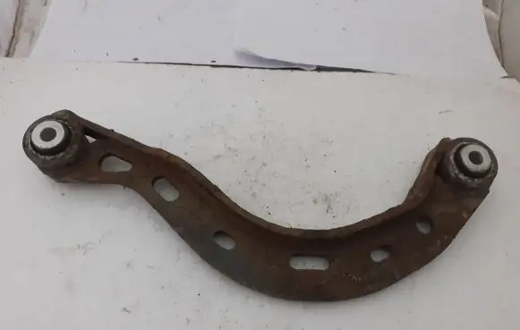 Audi A6 S6 C6 4F Rear upper control arm/wishbone 4F0505197C