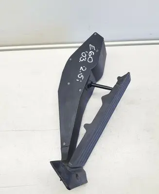 BMW 5 E60 E61 Accelerator throttle pedal 6766930