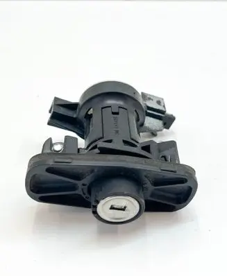 Mercedes-Benz SL R231 Tailgate/trunk/boot lock/catch/latch A2047500261 2047500261