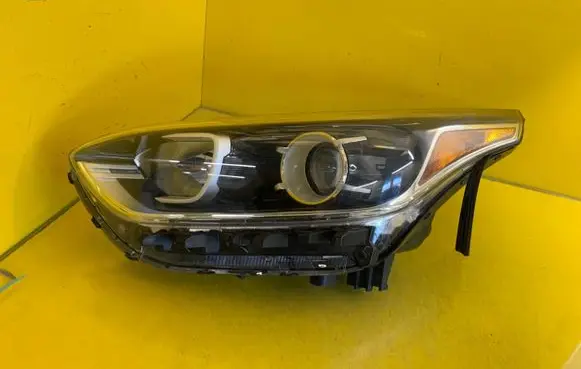 KIA Ceed Headlight/headlamp 123456
