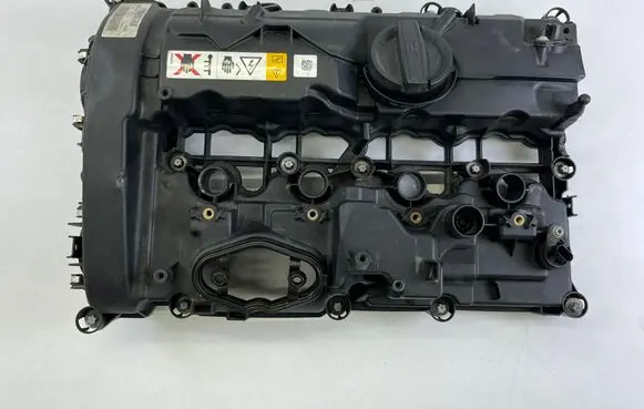 BMW 4 F36 Gran coupe Rocker cam cover 7611278 70557891 2HM108