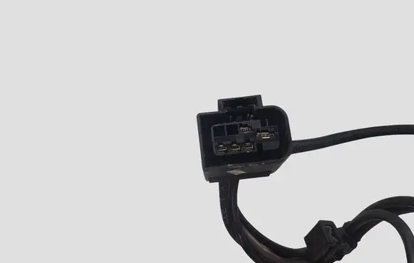 BMW 1 E81 E87 Glow plug wires 781193802