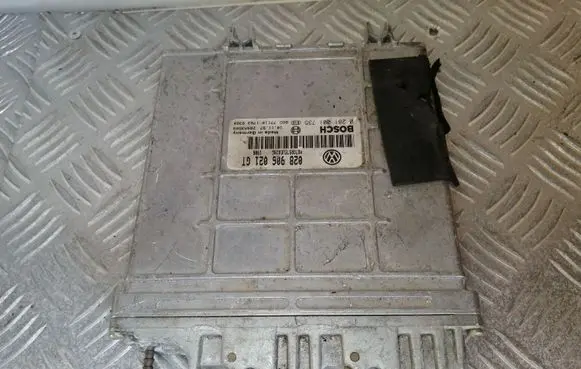 Volkswagen Sharan Engine control unit/module 028906021GT 0281001735