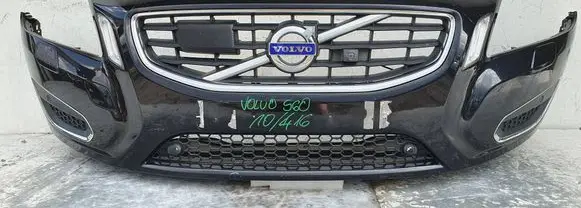 Volvo V60 Front bumper 30795006