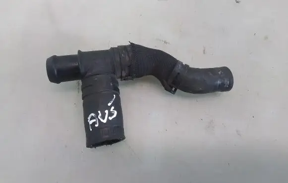 Mercedes-Benz C W203 Engine coolant pipe/hose