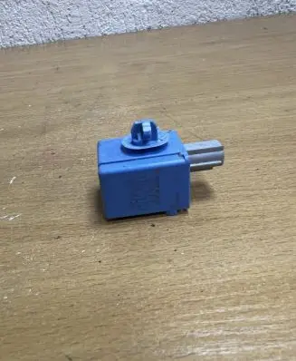 Lexus RX 450H Other relay 0689004580 F1229